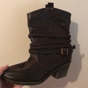 Brown boots